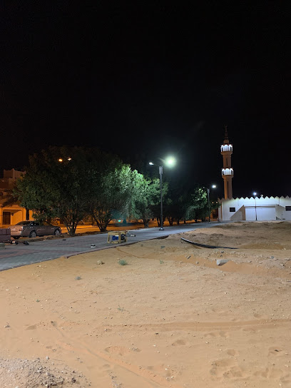 ملعب بلدية الزلفي - Saudi Arabia|15941|5311 شارع معاوية بن ابي سفيان، سمنان، الزلفي 15941 8475،|8475
