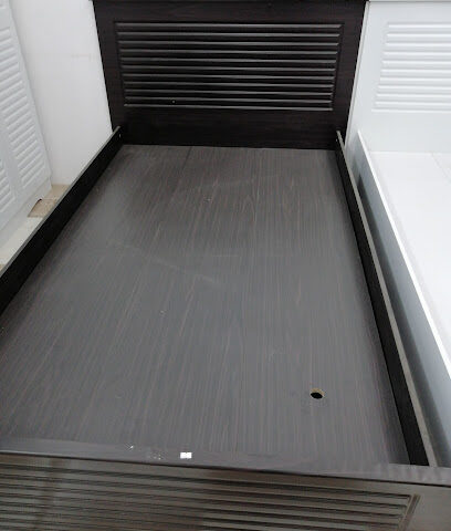 نوادر الاثاث - Bisha - +966 17 620 3751